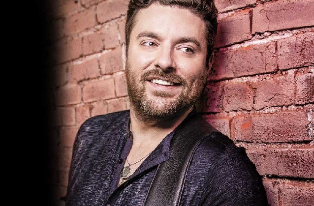 Chris Young, Scotty McCreery & Payton Smith at Wells Fargo Arena